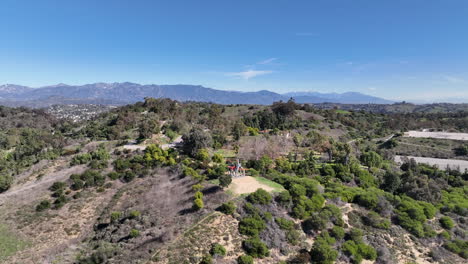 el parque elysian en los ángeles en un soleado día de invierno