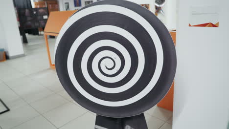Optical illusions in the Museum of Science