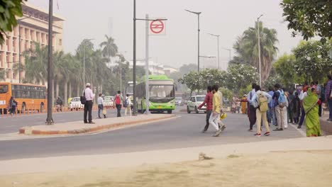 green delhi dtc bus india