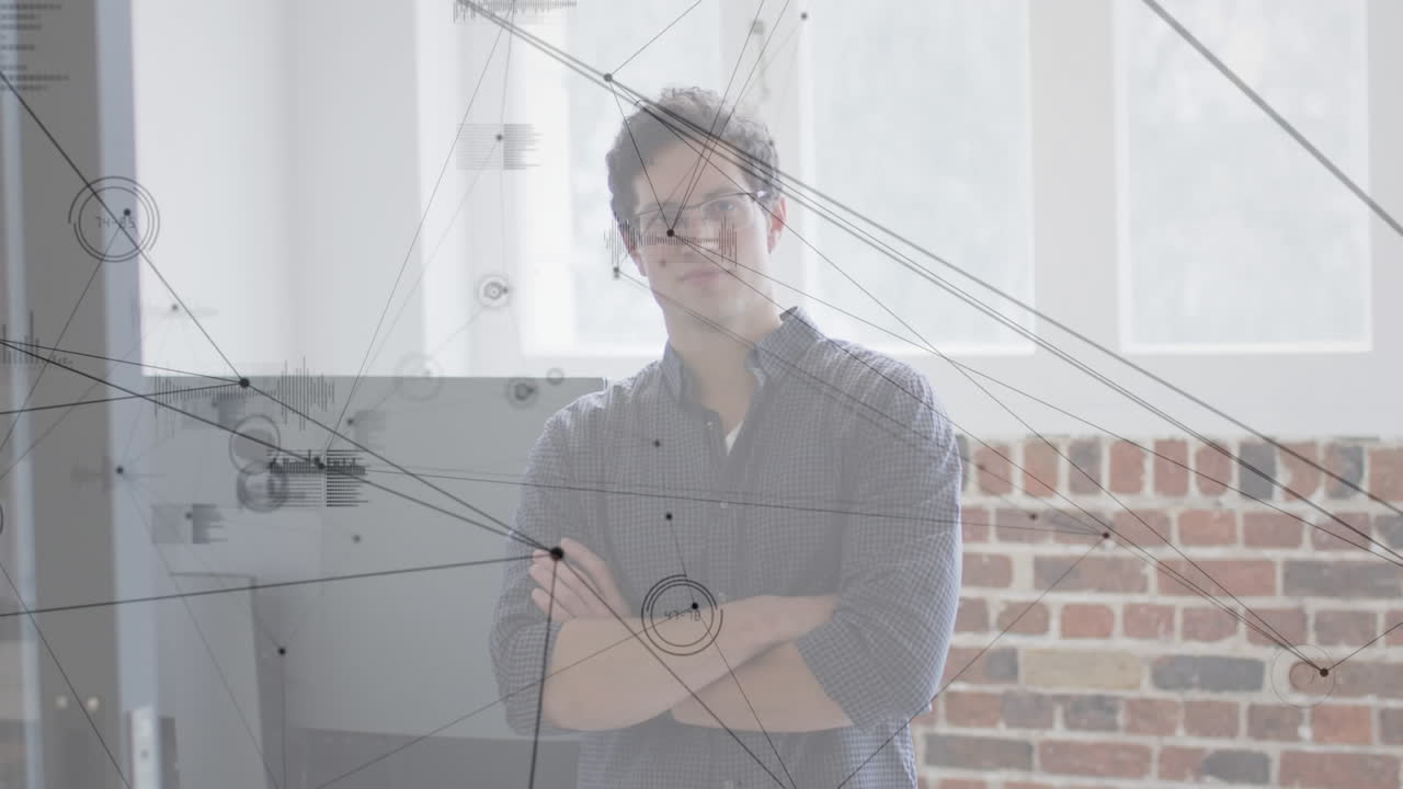 animación de la red de conexiones sobre el hombre de negocios