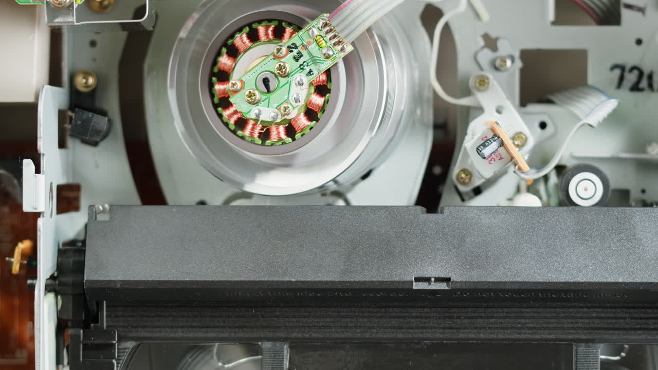 Inside a Vintage VCR