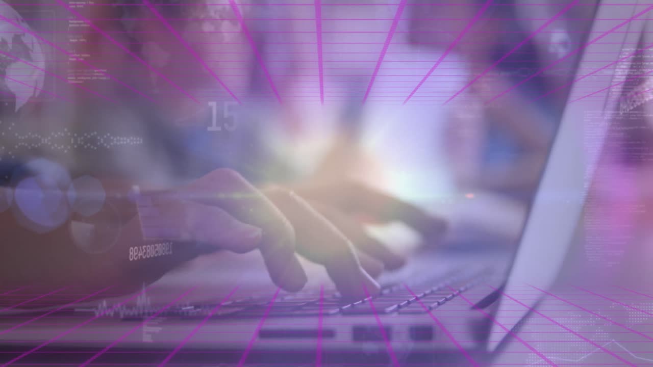 노트북을 사용하여 손으로 데이터 처리의 애니메이션