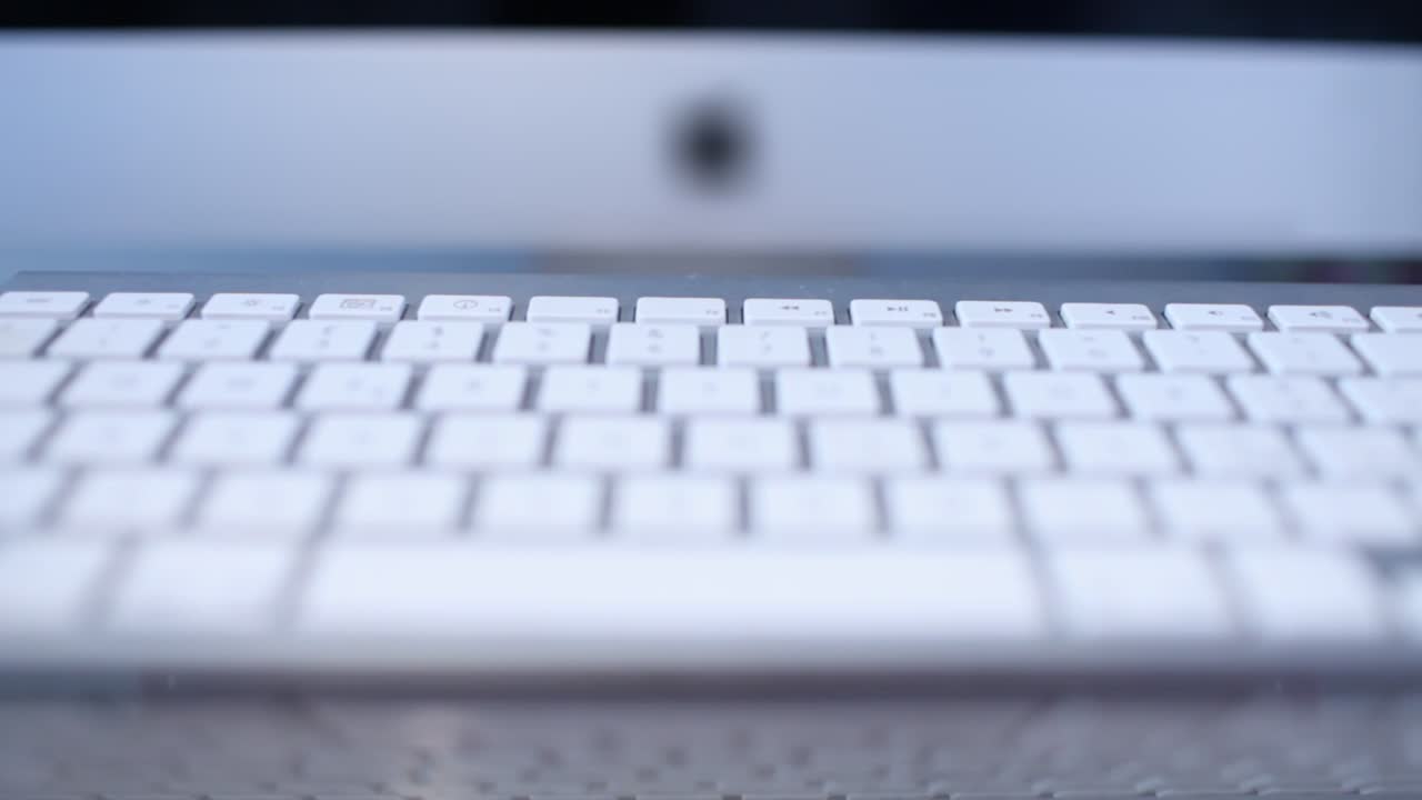 직장 사무실 키보드 직장 사무실 키보드