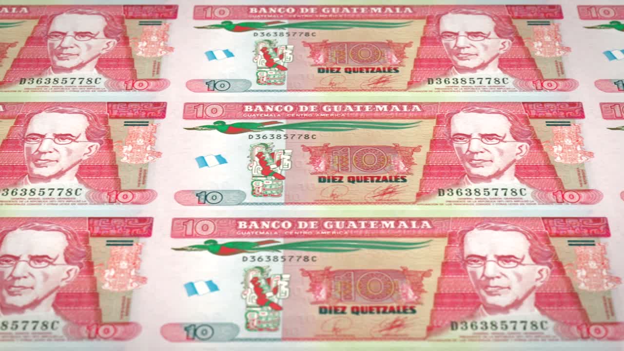 billetes de diez quetzales guatemaltecos de guatemala enrollado, dinero en efectivo, bucle