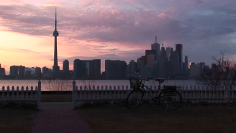 Un-Colorido-Horizonte-De-Las-Islas-De-Toronto