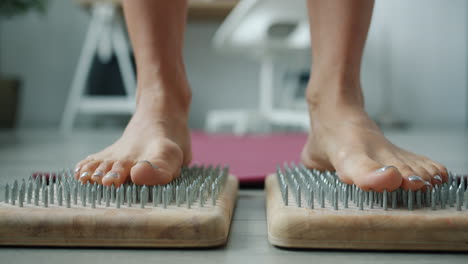 feet on nails for reflexology
