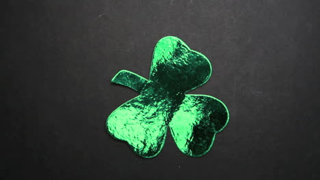 Shamrock-revolving