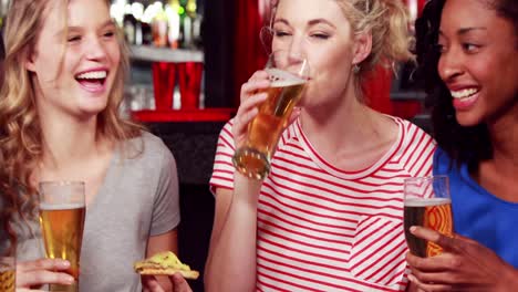 Smiling-friends-with-beer-eating-pizza