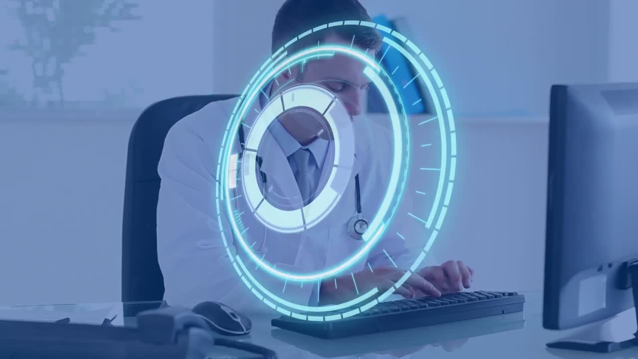 animación de escaneo de alcance sobre un médico masculino utilizando una computadora