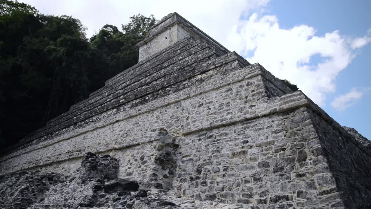 Pyramid in Palenque in Mexico