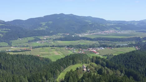 Aerial-of-houses-in-valley