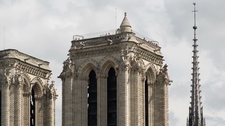 Notre Dame Versione 19