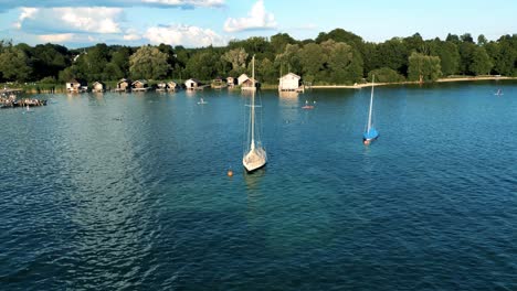 Drone-Vuela-Sobre-El-Lago-Starnberg