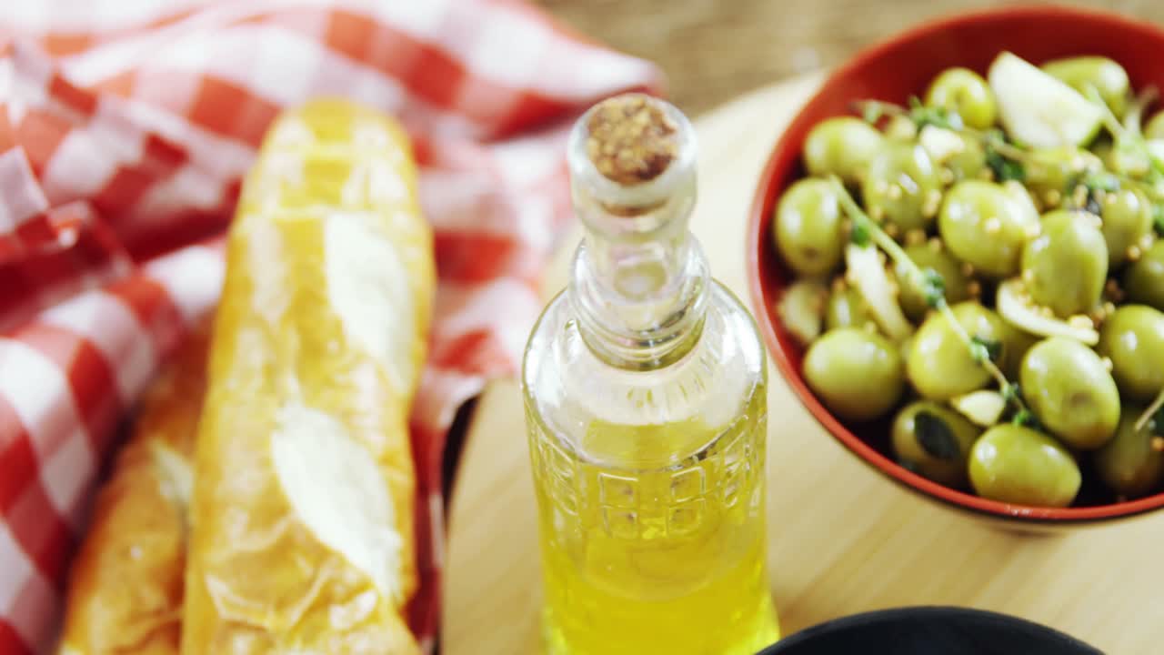 ⁇ , 올리브 오일, 올리브 타파스