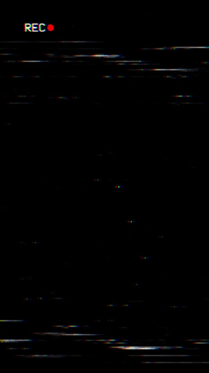 Effetto glitch VHS vintage con indicatore di registrazione