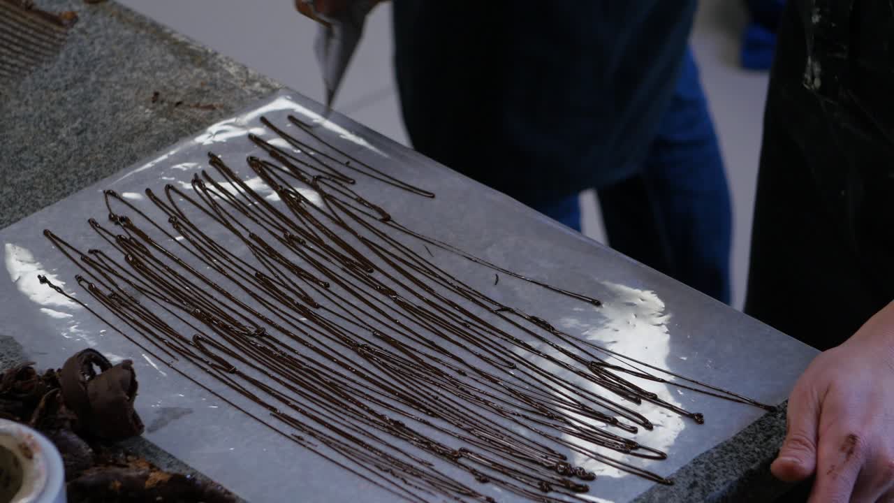 초콜릿 제조 작업실