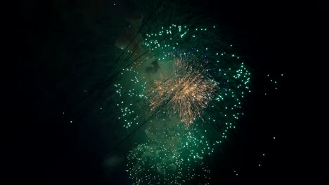 saludo de artillería festivo