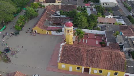 this journey circles the stunning santa bárbara church, capturing its elegance from every angle. roll right and yaw left.