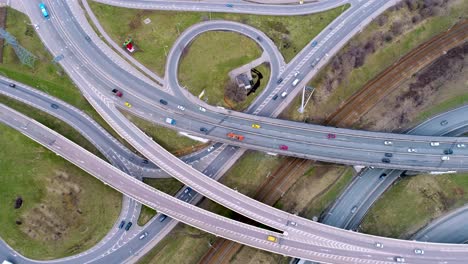 Vista-Aérea-De-Una-Intersección-De-Autopista