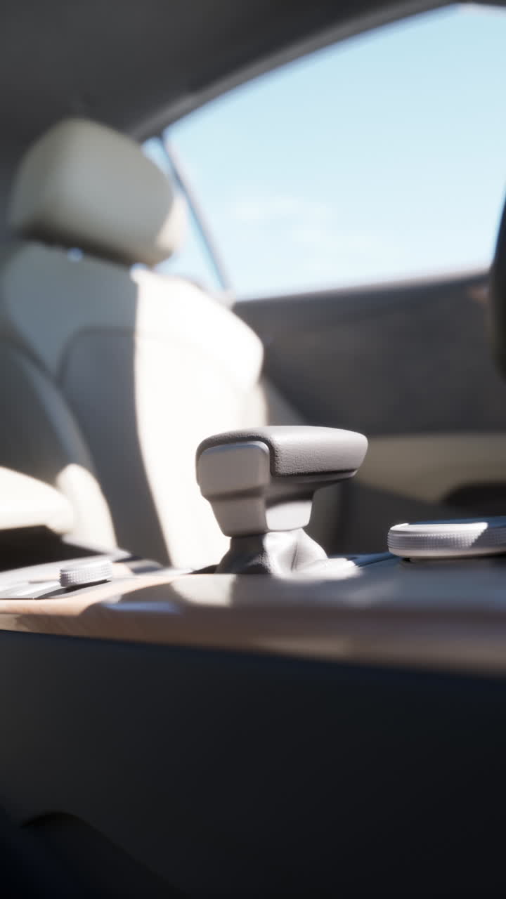 el interior de un coche moderno de prestigio