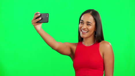 Woman,-green-screen-and-selfie-with-smile