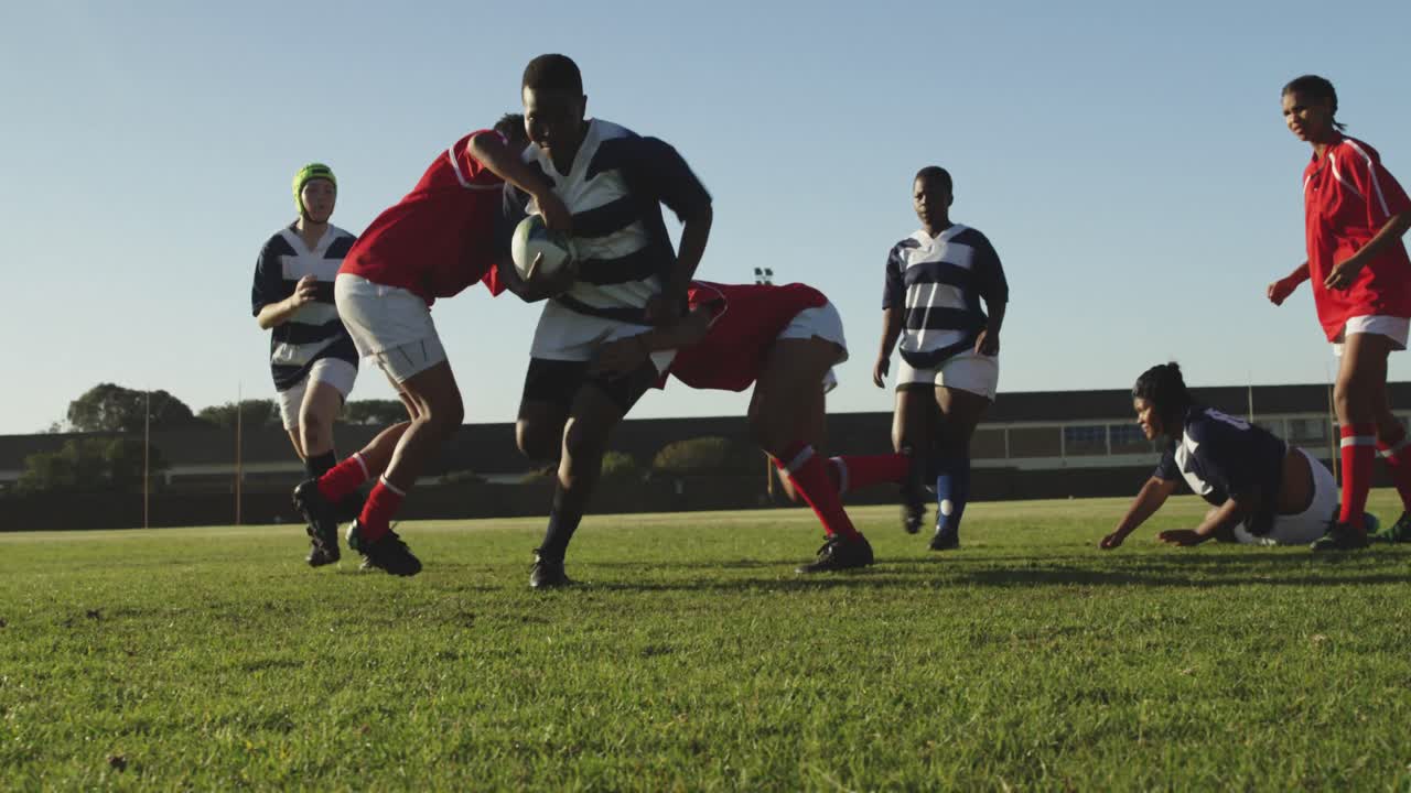젊은 성인 여자 럭비 경기