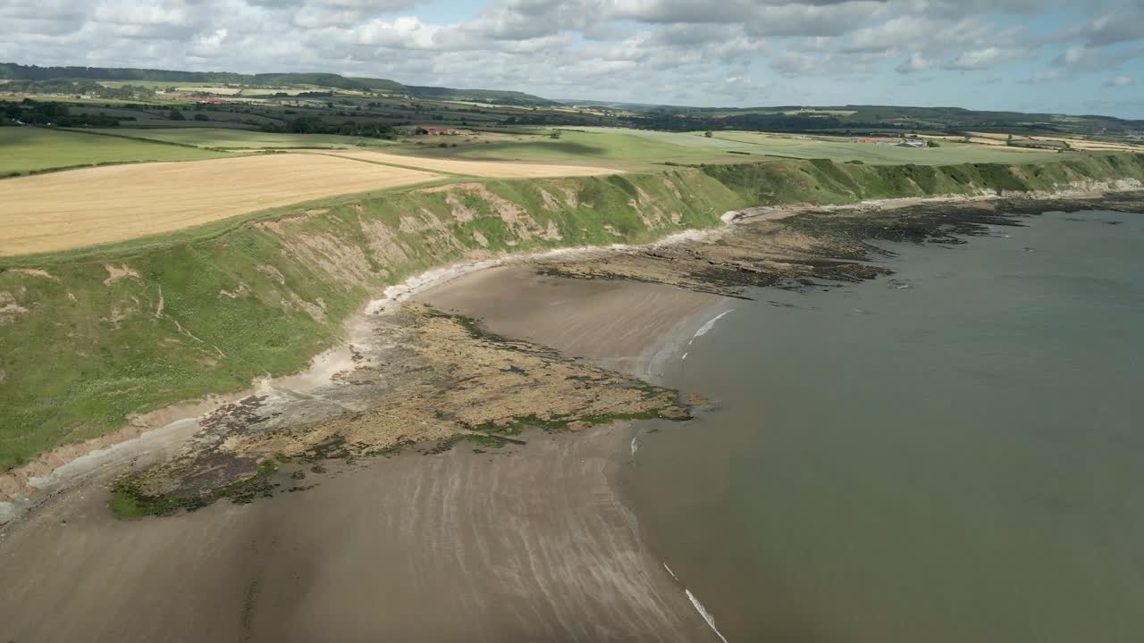 vista panorámica aérea de la bahía de jackson, scarborough, yorkshire del norte