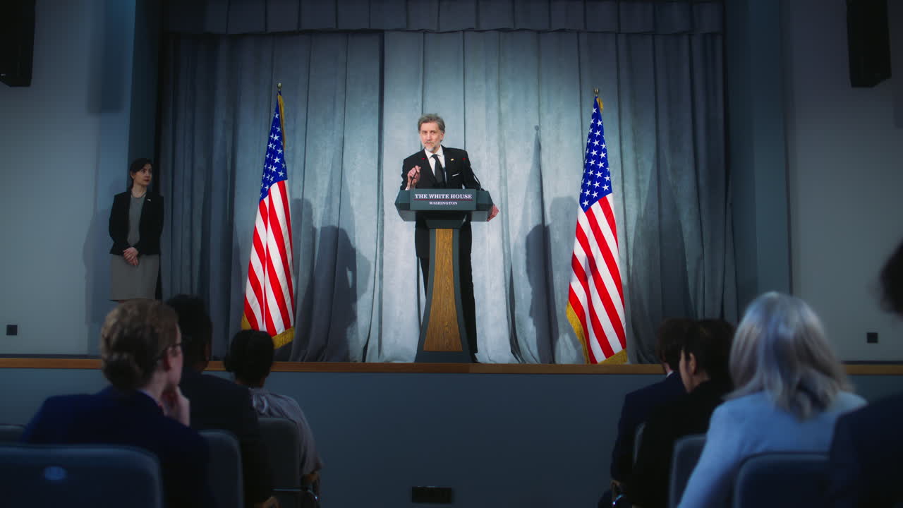 백악관에서 기자회견