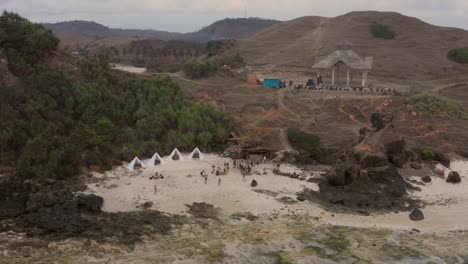 puesta de sol nublada de seger cerca de kuta lombok