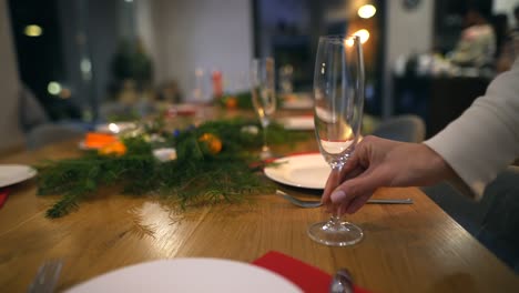 decoración de la mesa para la cena de navidad