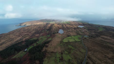 ireland epic locations classic wild irish landscape in winter sheeps head west cork remote beauty
