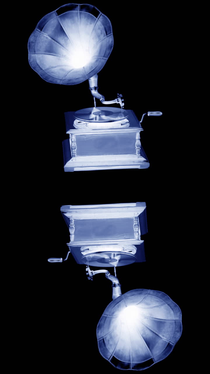 추상적인 회전 그라모폰 레코드 턴테이블을 수직으로