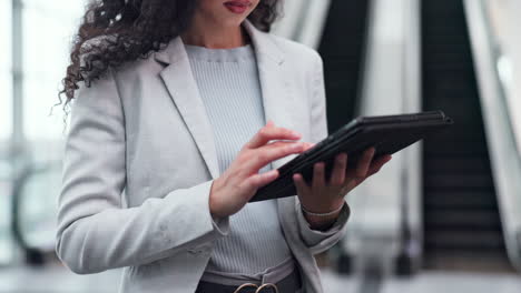 office, tablet and hands of business woman online