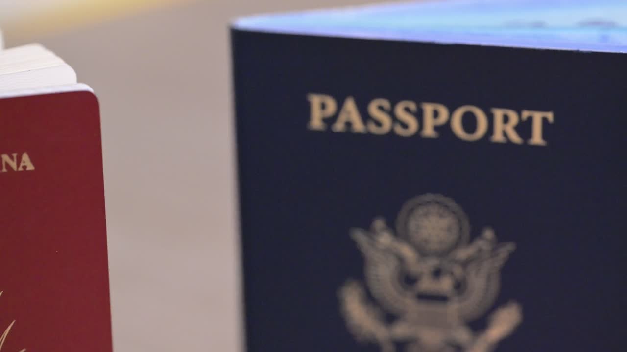 pasaporte venezolano de un ciudadano venezolino para visado y viaje