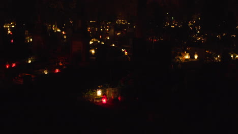 Kerzen-In-Der-Nacht