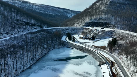 Hufeisenkurven-Eisenbahnstrecke-In-Altoona,-Pennsylvania