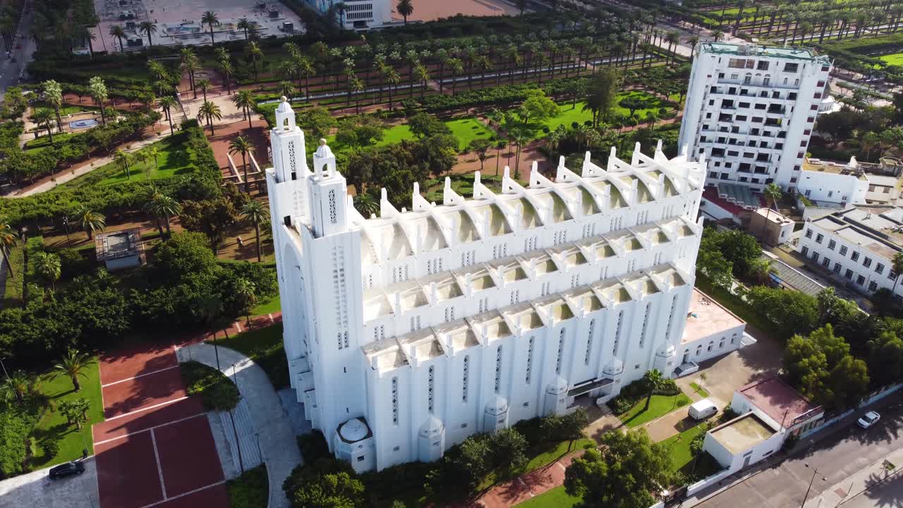 Sacred Heart Cathedral. Grand, former Roman Catholic cathedral from 1930, designed by Paul Tournon in neo-Gothic style. Behind Parque de la Liga Árabe