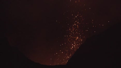 volcán stromboli 4k 15