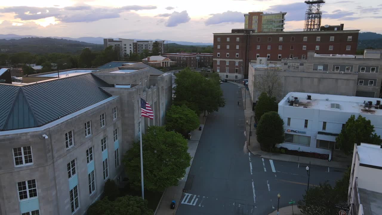황혼 1 애슈빌 노스 캐롤라이나 시내 공중