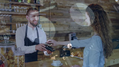 animación de procesamiento de datos financieros sobre mujer caucásica pagando con tarjeta en un café