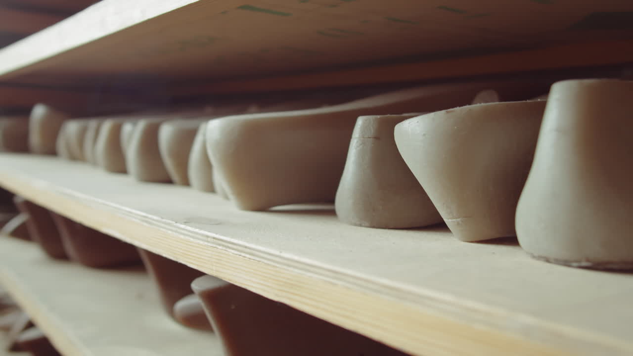 cordwainer 워크 ⁇ 에서 신발이 지속됩니다.