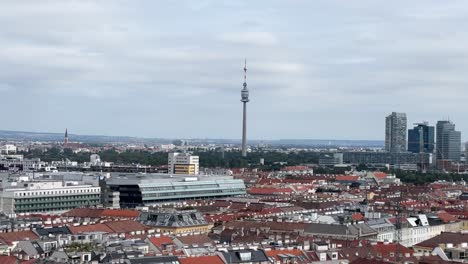 Centro-De-La-Ciudad-Vieja-De-Viena-En-Austria-Desde-Arriba-Filmado-En-4k