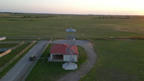 Granja-De-Bisontes-En-Europa-Vista-Desde-El-Aire.