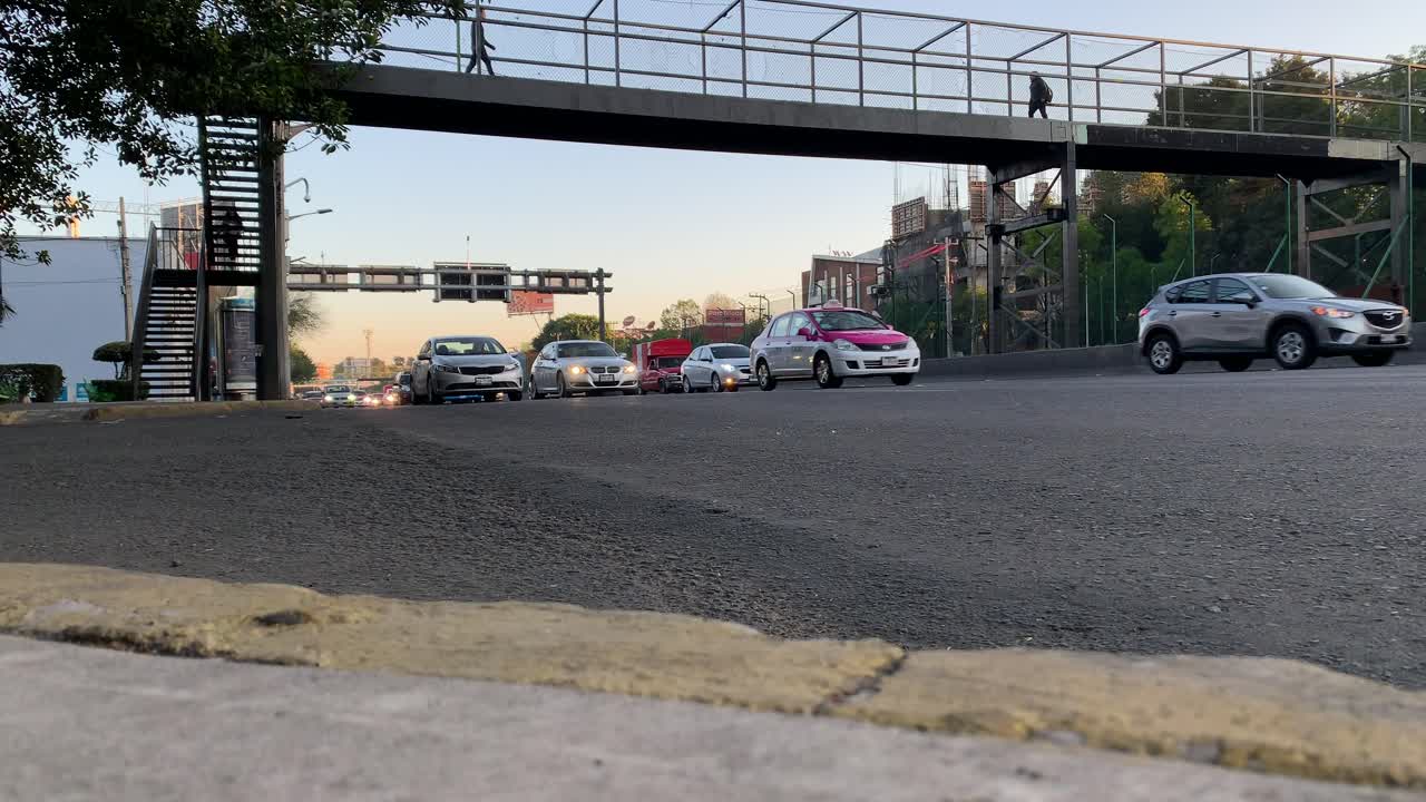 Mexico City is one of the largest cities in the world, with one of the largest agglomerations of cars in the planet, so videos of transportation in this city are a must for content creators.