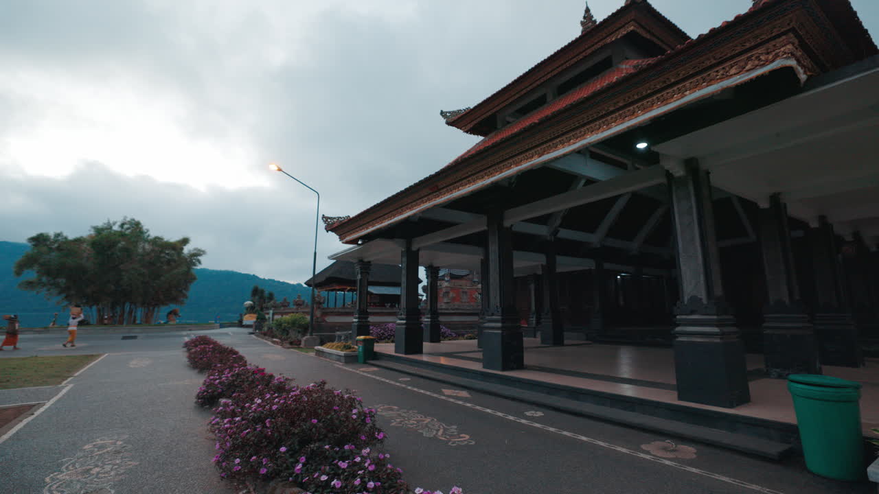 Traditional Balinese Temple Architecture by a Lake