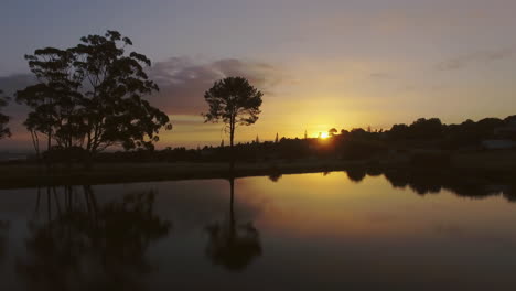 qué vista es la quietud y la puesta de sol.