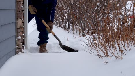 Early-morning-snow-removal-making-the-path-safe-for-foot-travel