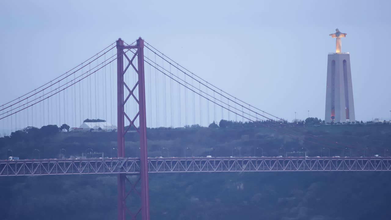 santuario de la estatua de cristo rey al atardecer lisboa 4k imágenes de drones