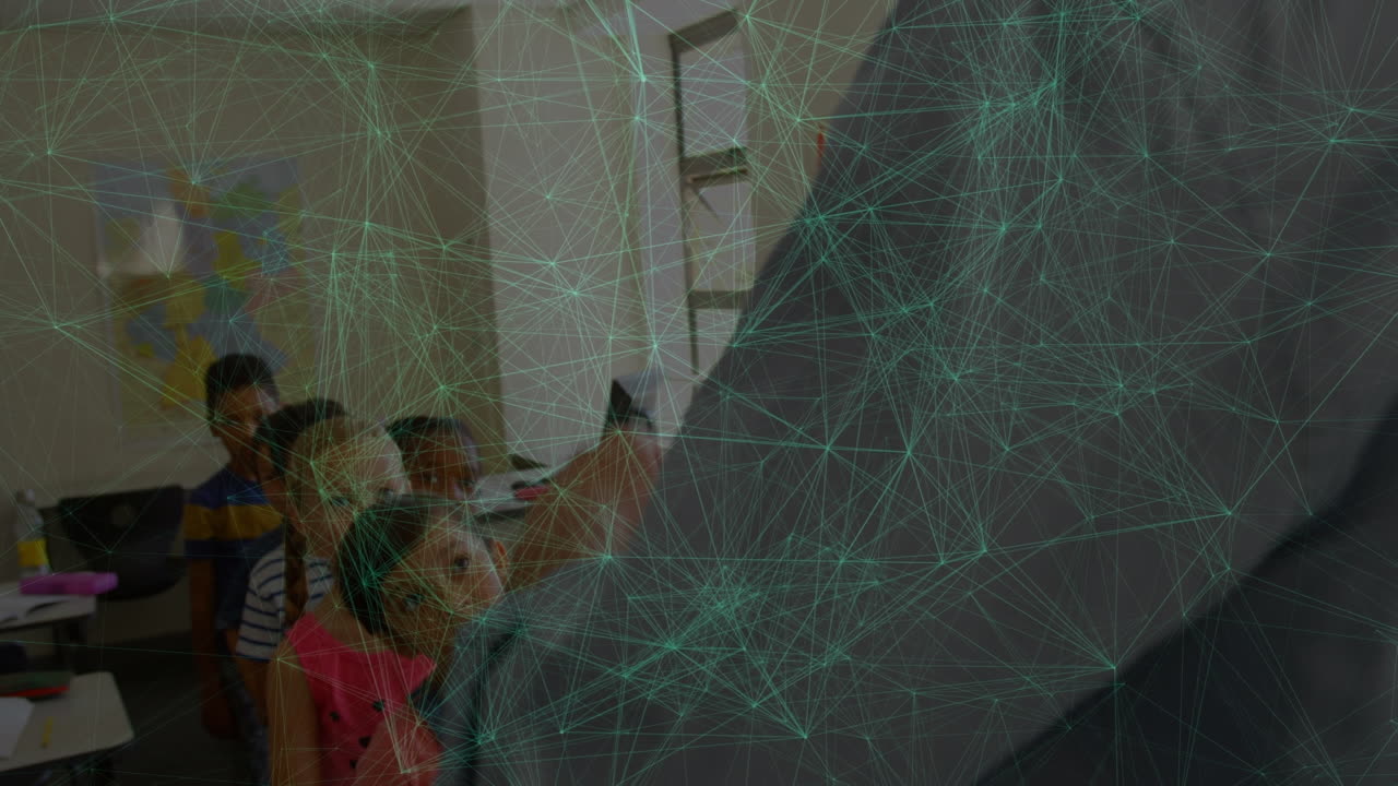 animación de la red de conexiones entre diversos grupos de alumnos en el aula