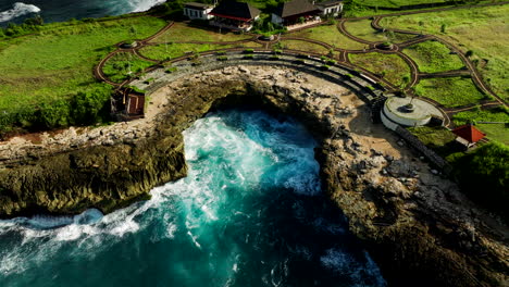 devil or devil's tears, nusa lembongan, bali in indonesia